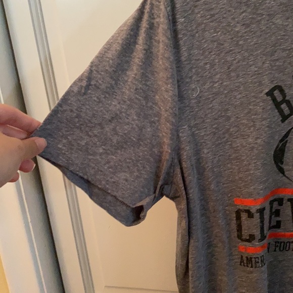 Men’s NFL Team Apparel Gray Cleveland Browns Graphic Short Sleeve T-shirt - Picture 3 of 4